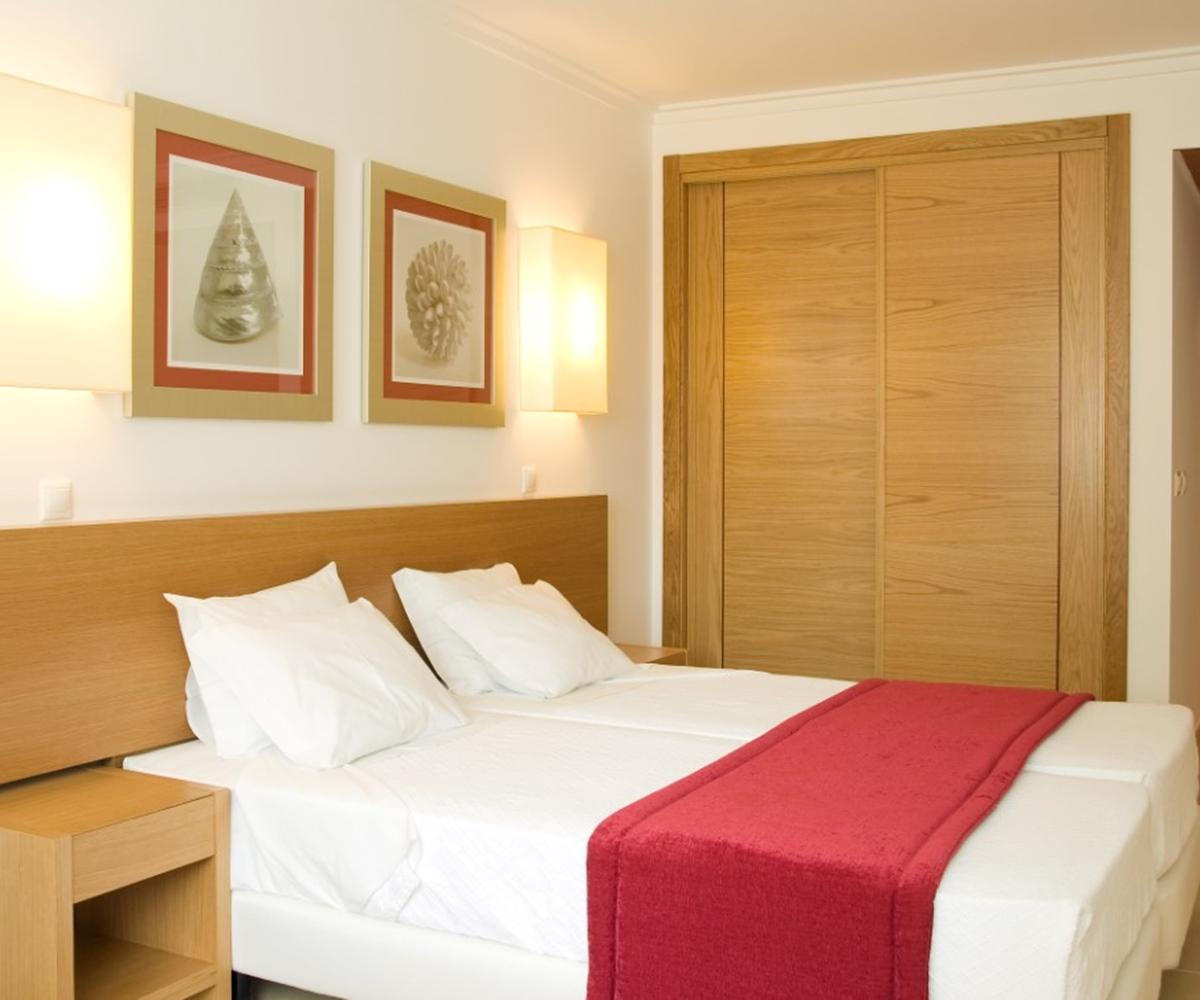 Monte Gordo Hotel Apartamentos & Spa Екстер'єр фото