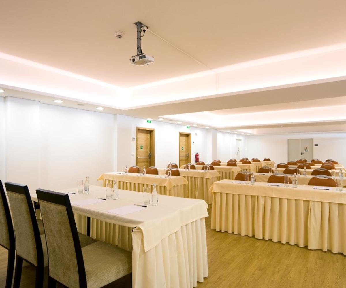 Monte Gordo Hotel Apartamentos & Spa Екстер'єр фото