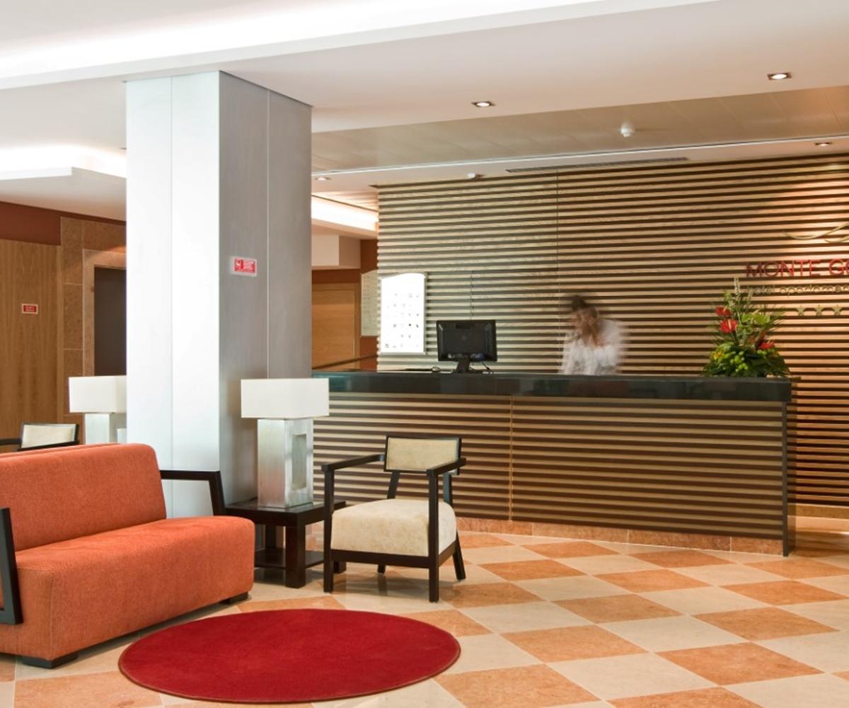 Monte Gordo Hotel Apartamentos & Spa Екстер'єр фото